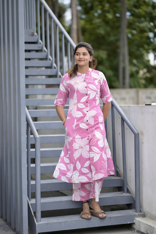 Graceful Floral Print Pink Kurta with Straight Pants Main Image