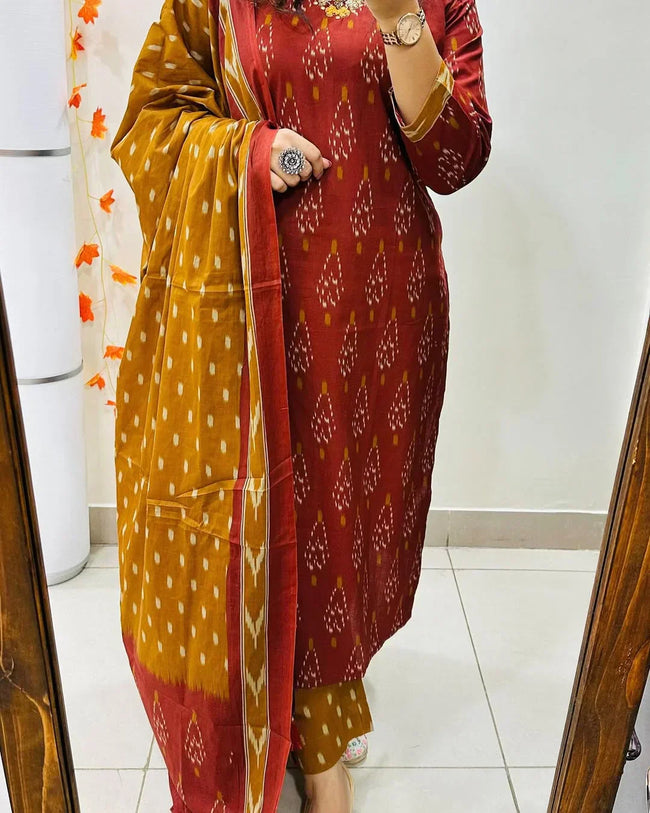 Ikkat Print With Kurti Pant & Dupatta Set For Women Main Image
