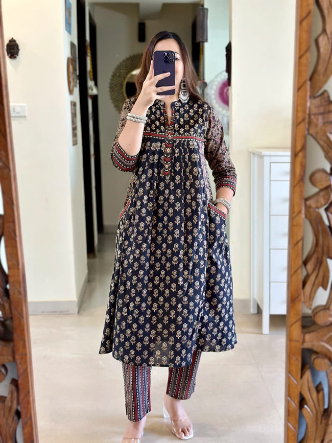 Elegant Navy Blue Printed Cotton Kurta Set Main Image