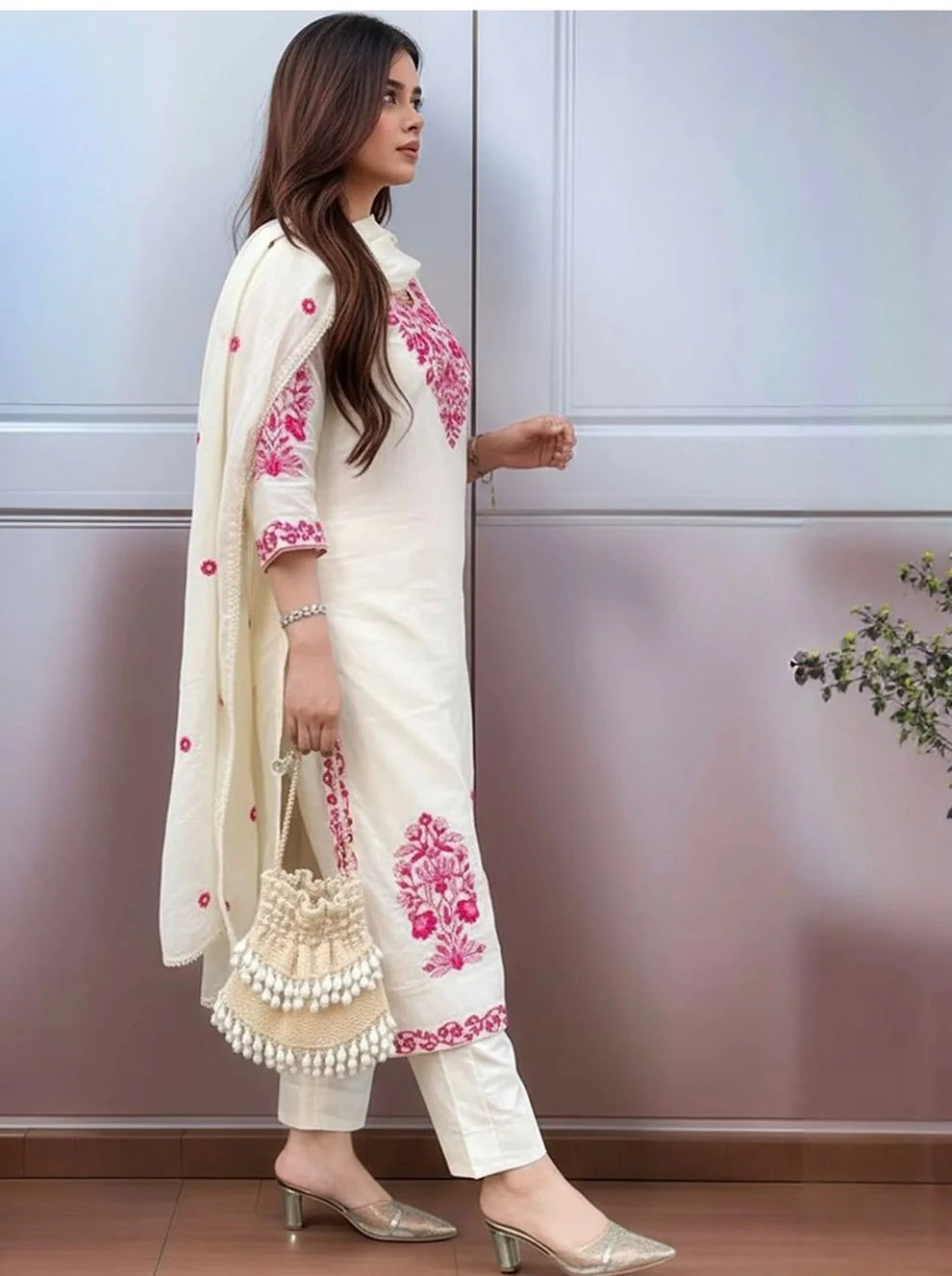 Elegant White & Pink Floral Embroidered Cotton Kurta Set with Dupatta