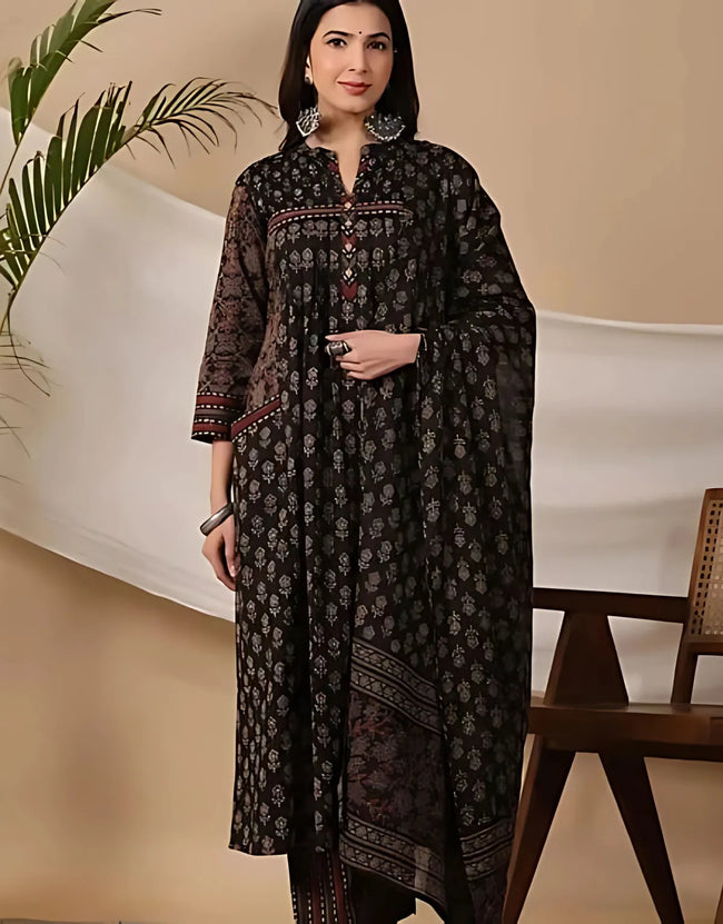 Ebony Floral Block Print Kurta Set Main Image