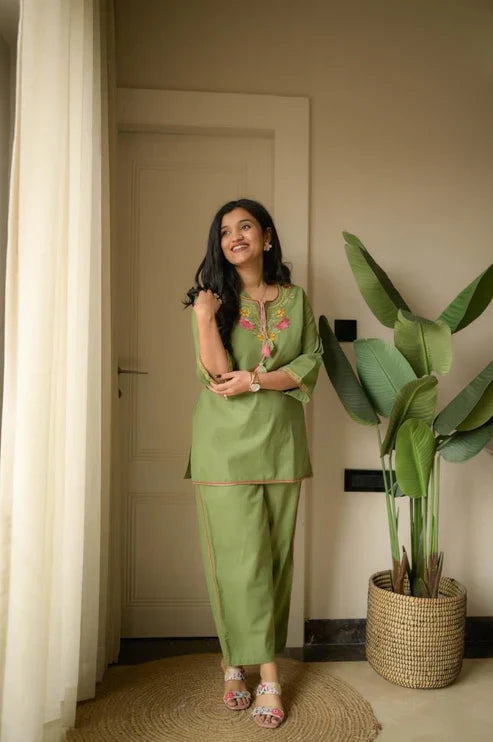 Olive Green Floral Embroidered Kurta Co-Ord Set with Tassel Detailing Main Image