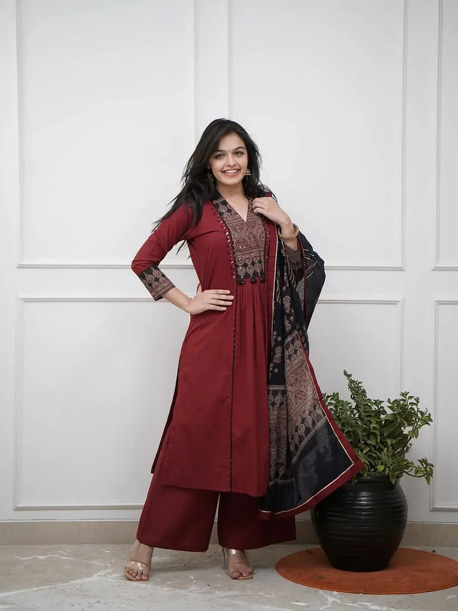 Maroon Printed Kurta Set with Contrast Dupatta Main Image